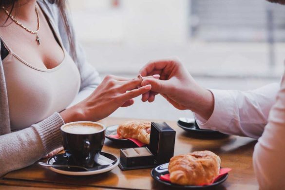 Romantic At-Home Coffee Date Ideas To Amaze Your Partner