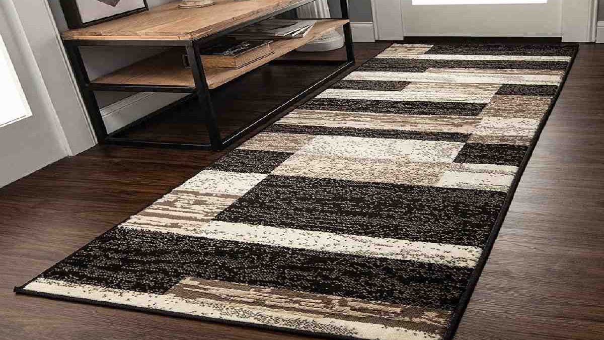Reasons Runner Rugs Are Your Hallway’s Best Friends