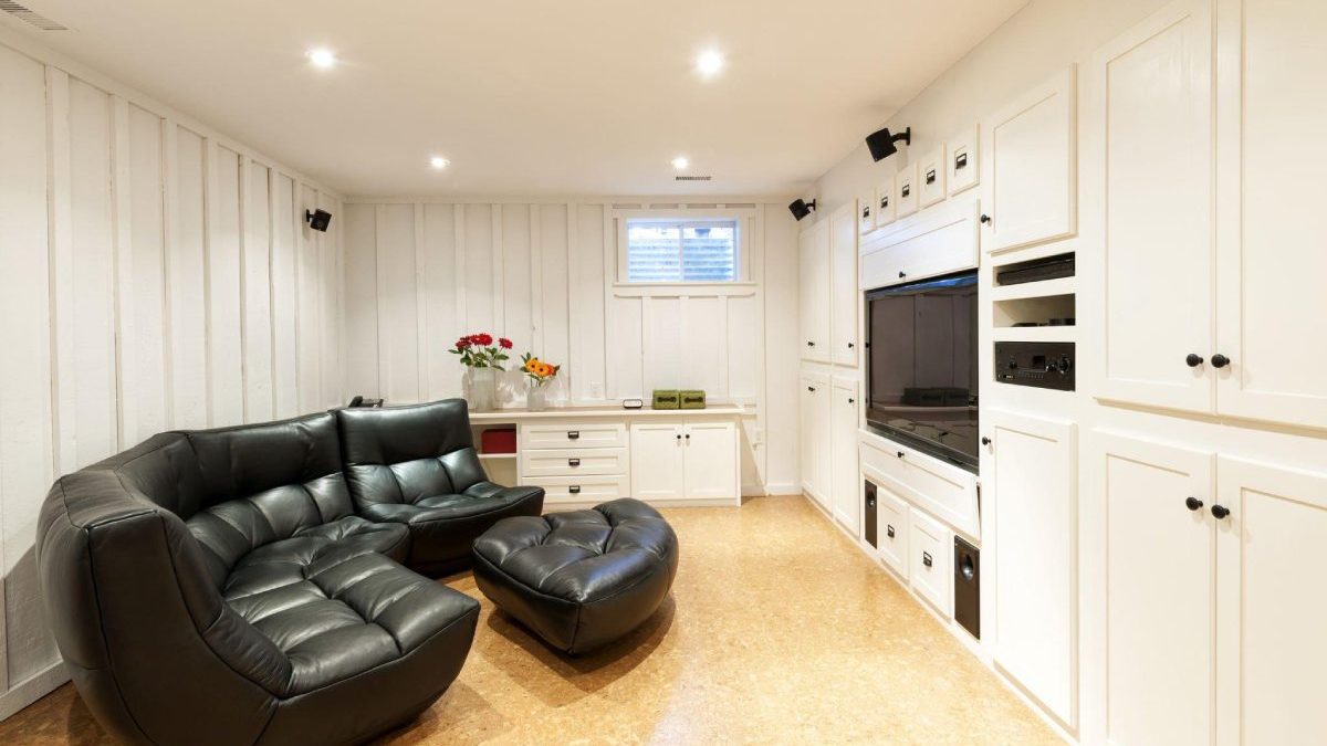 Creating the Perfect Entertainment Center: A Guide to Design and Functionality