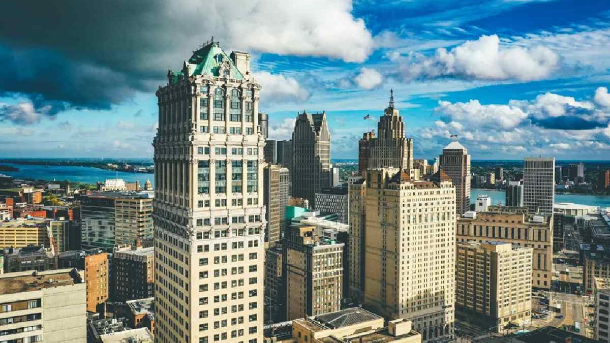 Exploring Detroit: The Underrated  Gem of the Midwest