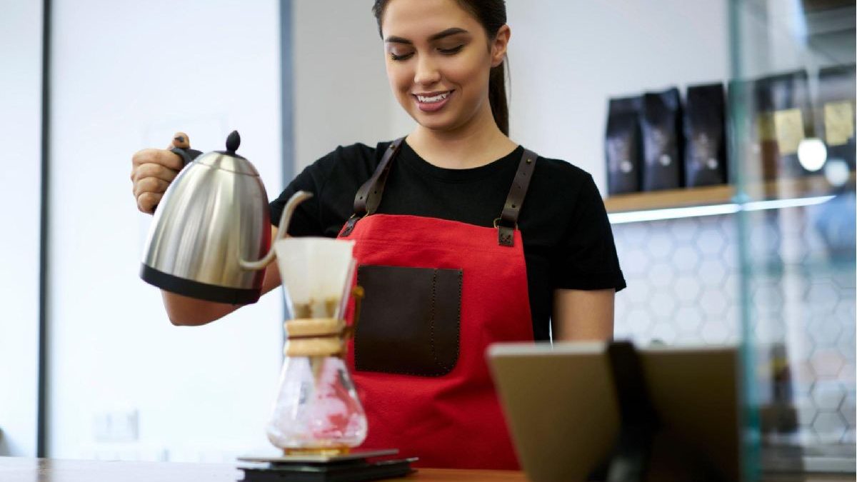 Cooking Up Success: Top 10 Kitchen Equipment Essentials for Breakfast Franchises