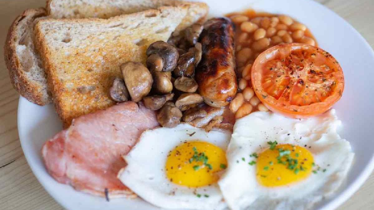 3 Classic British Dishes for You to Explore