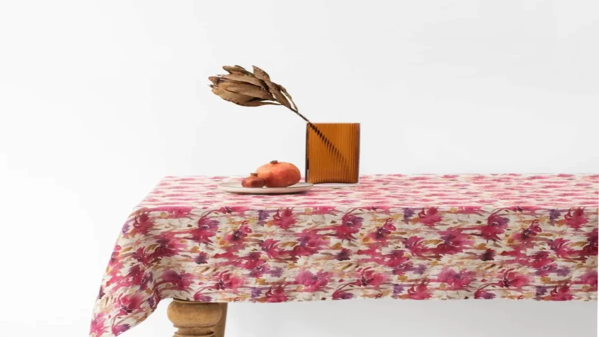 How to choose a linen tablecloth?