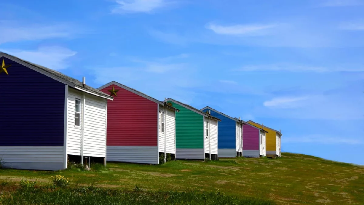 Family-Friendly Country Living: Transforming Shipping Containers into Cozy Homes