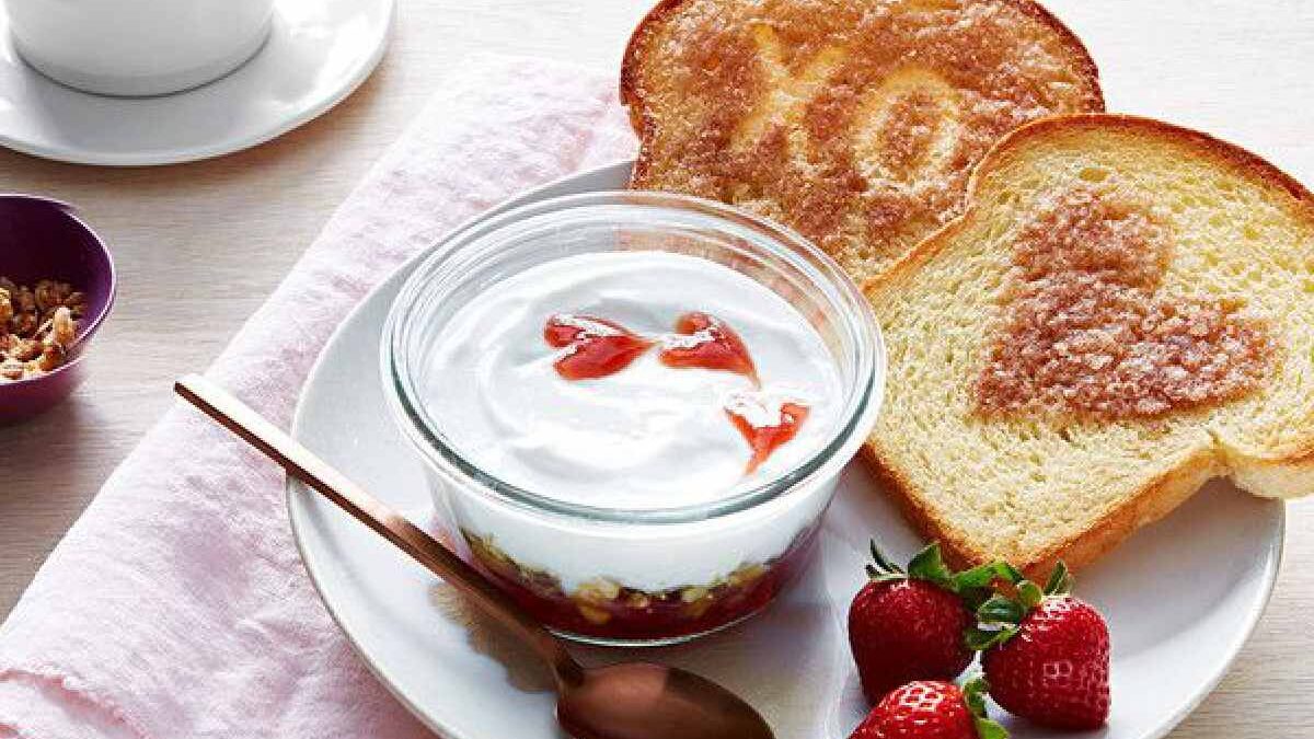 Planning To Whip Up A Delicious Breakfast For Your Date? Here Are Some Ideas!