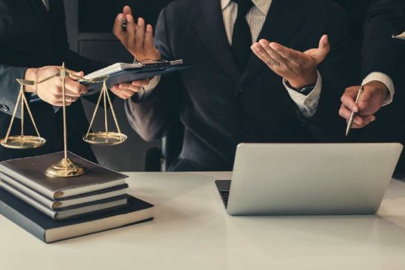 When You Need Legal Help: Signs It's Time to Hire a Lawyer
