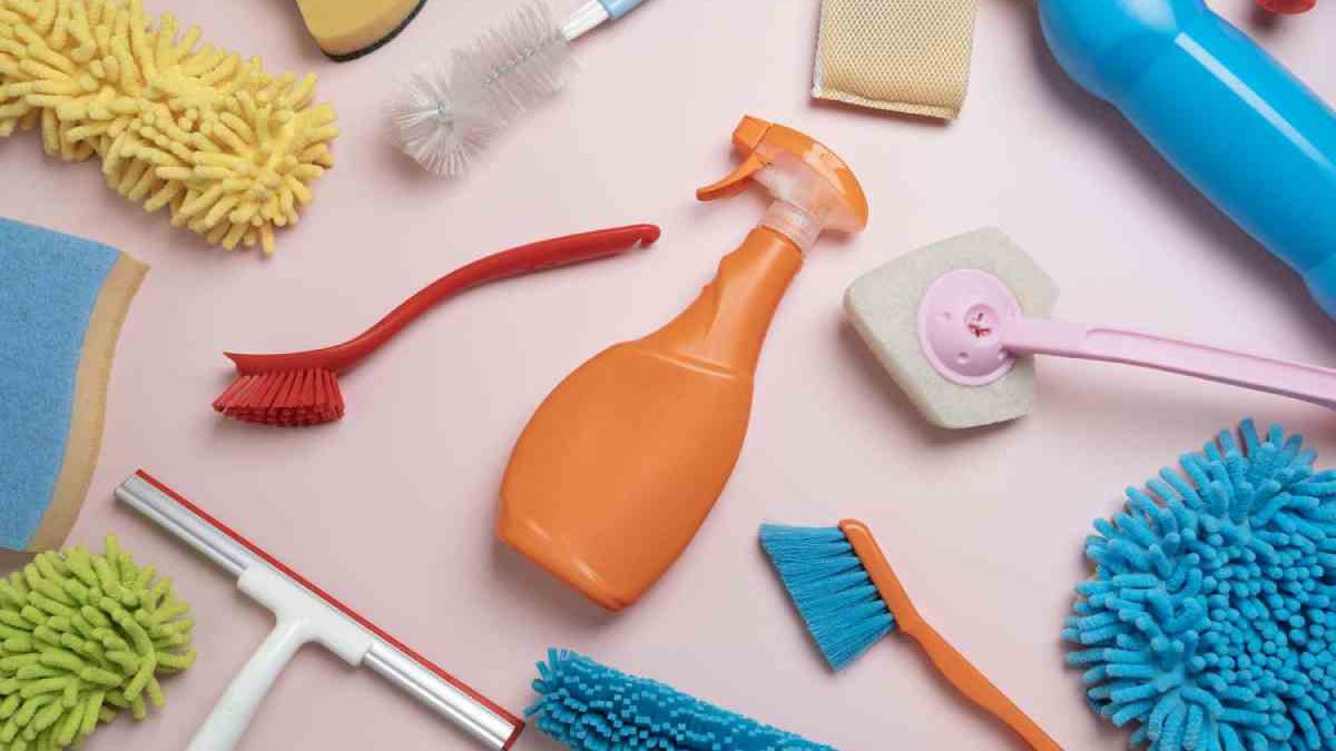10 Smart Cleaning Hacks for Hard-to-Reach Spaces
