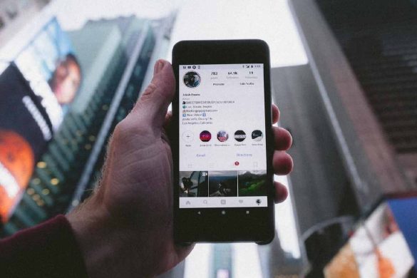 How to Buy Real and Active Social Media Followers in 3 Steps