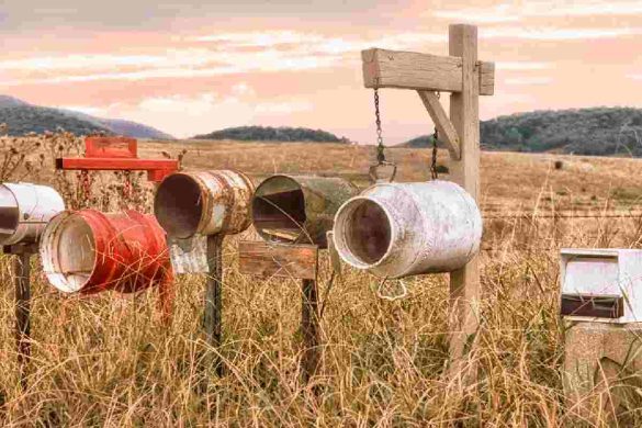 Rustic Charm: Vintage Mailboxes for Country Homes
