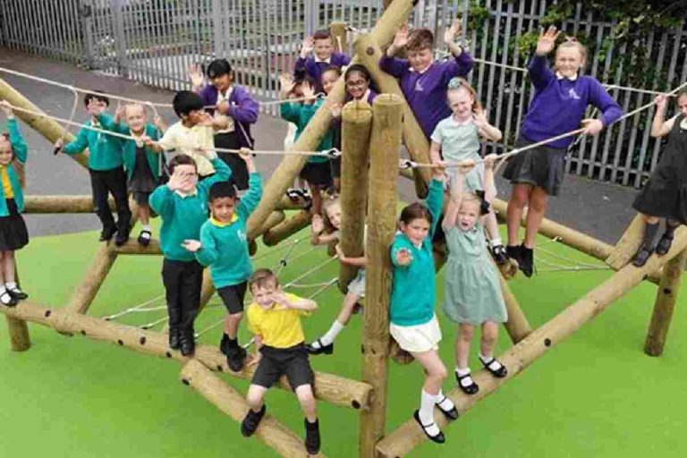The Top Benefits of Children’s Climbing Frames for Active Play