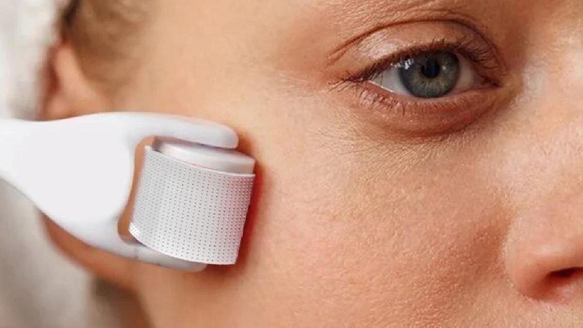 Glov Beauty Micro Infusion Reviews: Does This Skincare Tool Really Work?