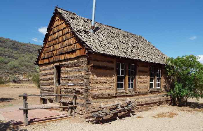 Pioneer Living Write For Us