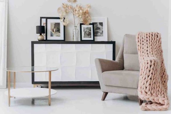 Trisha TheHomeTrotters